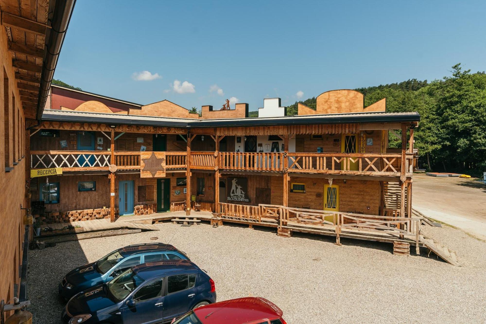 Ranch 13 - Western A Kone Nemšová Eksteriør bilde