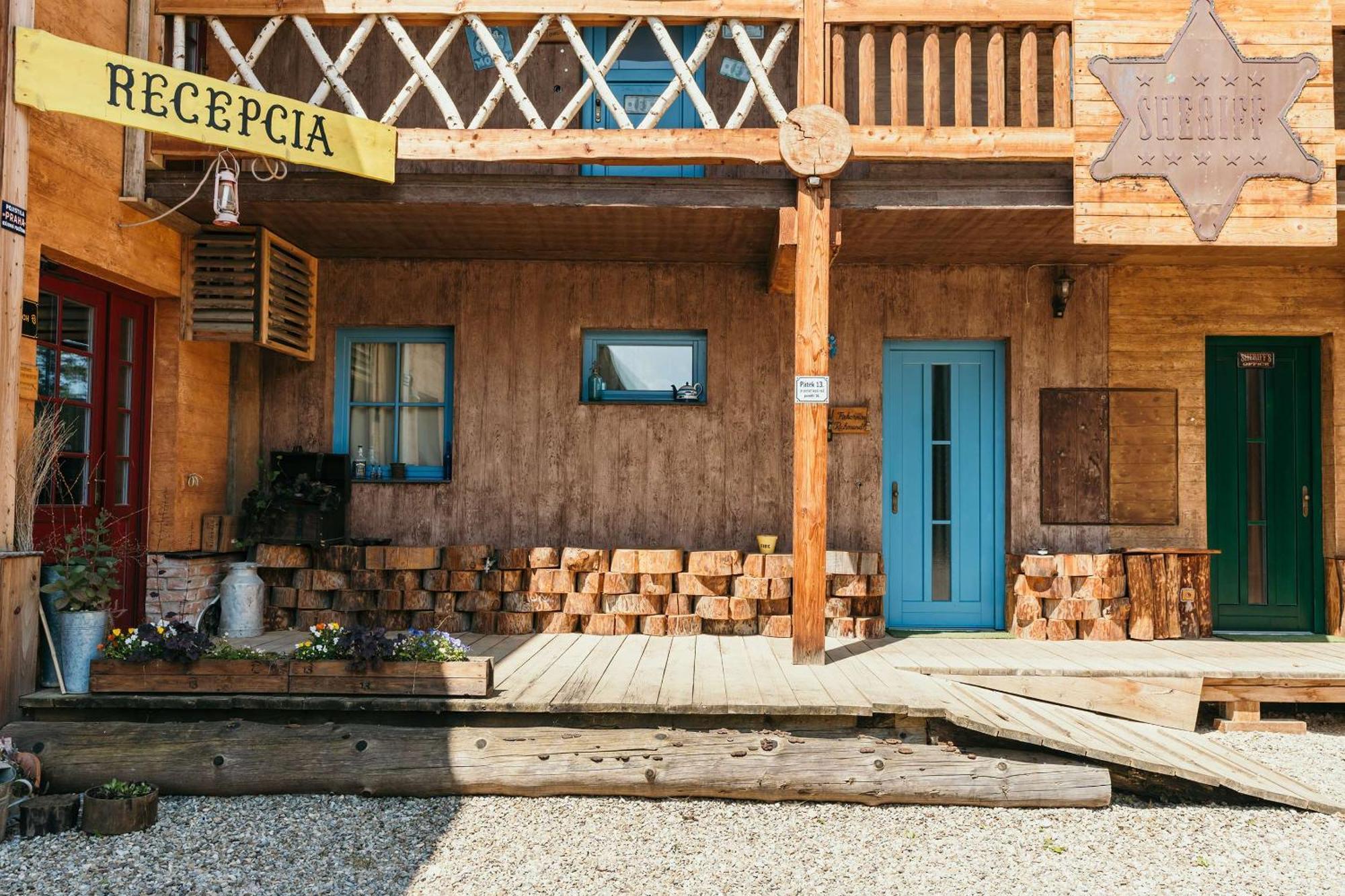 Ranch 13 - Western A Kone Nemšová Rom bilde