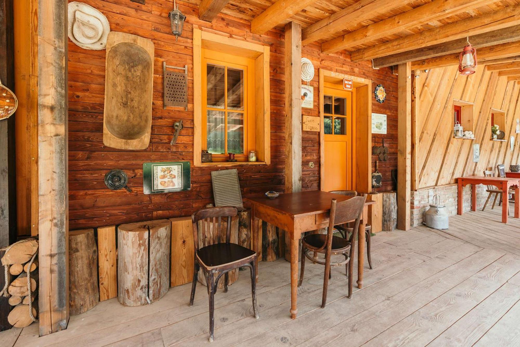 Ranch 13 - Western A Kone Nemšová Rom bilde
