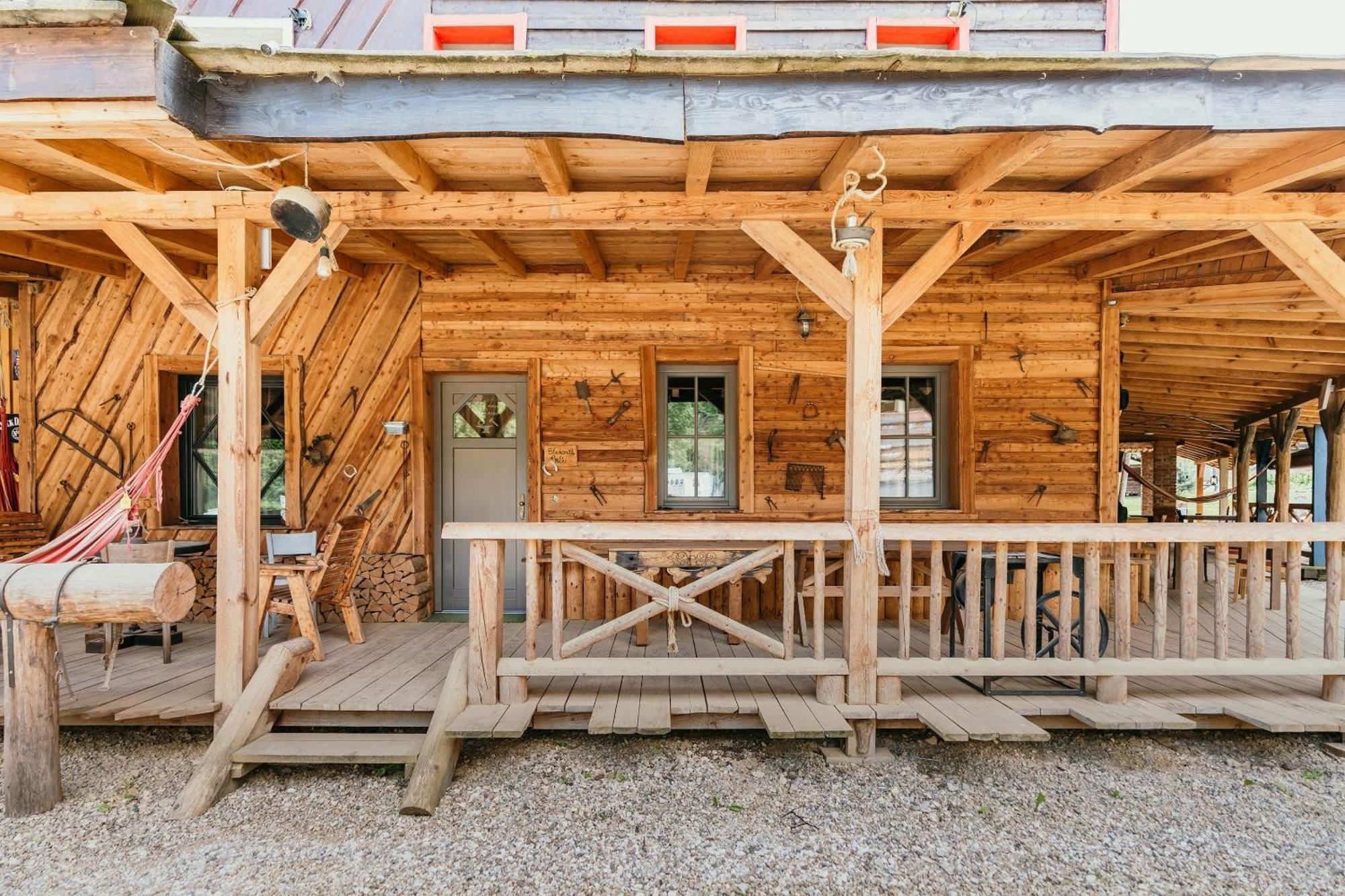 Ranch 13 - Western A Kone Nemšová Rom bilde